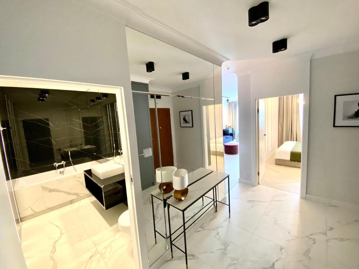 Apartment Rent *